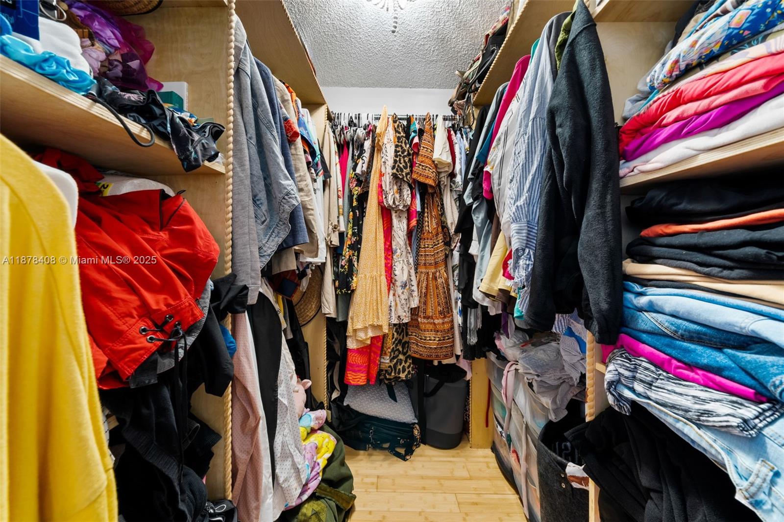 4000 NE 170th St # 602, North Miami Beach Unit: 602