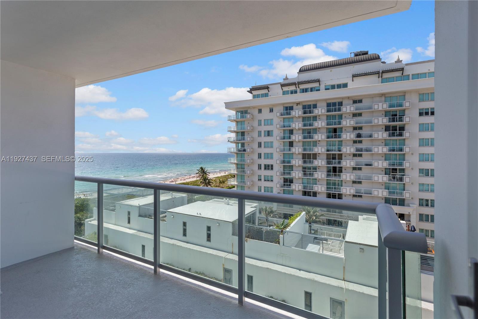 9511 Collins Ave # 806