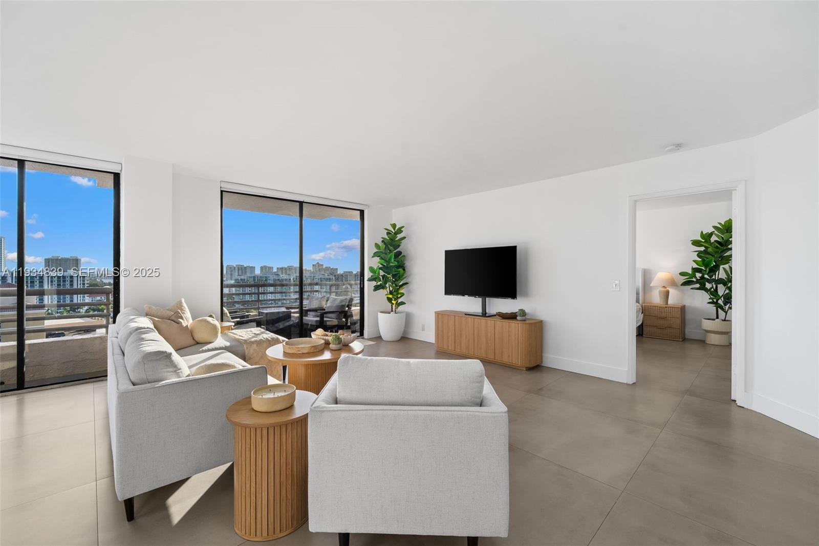 3300 NE 191st St # 1813