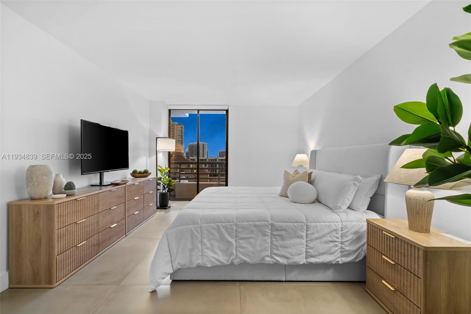 3300 NE 191st St # 1813