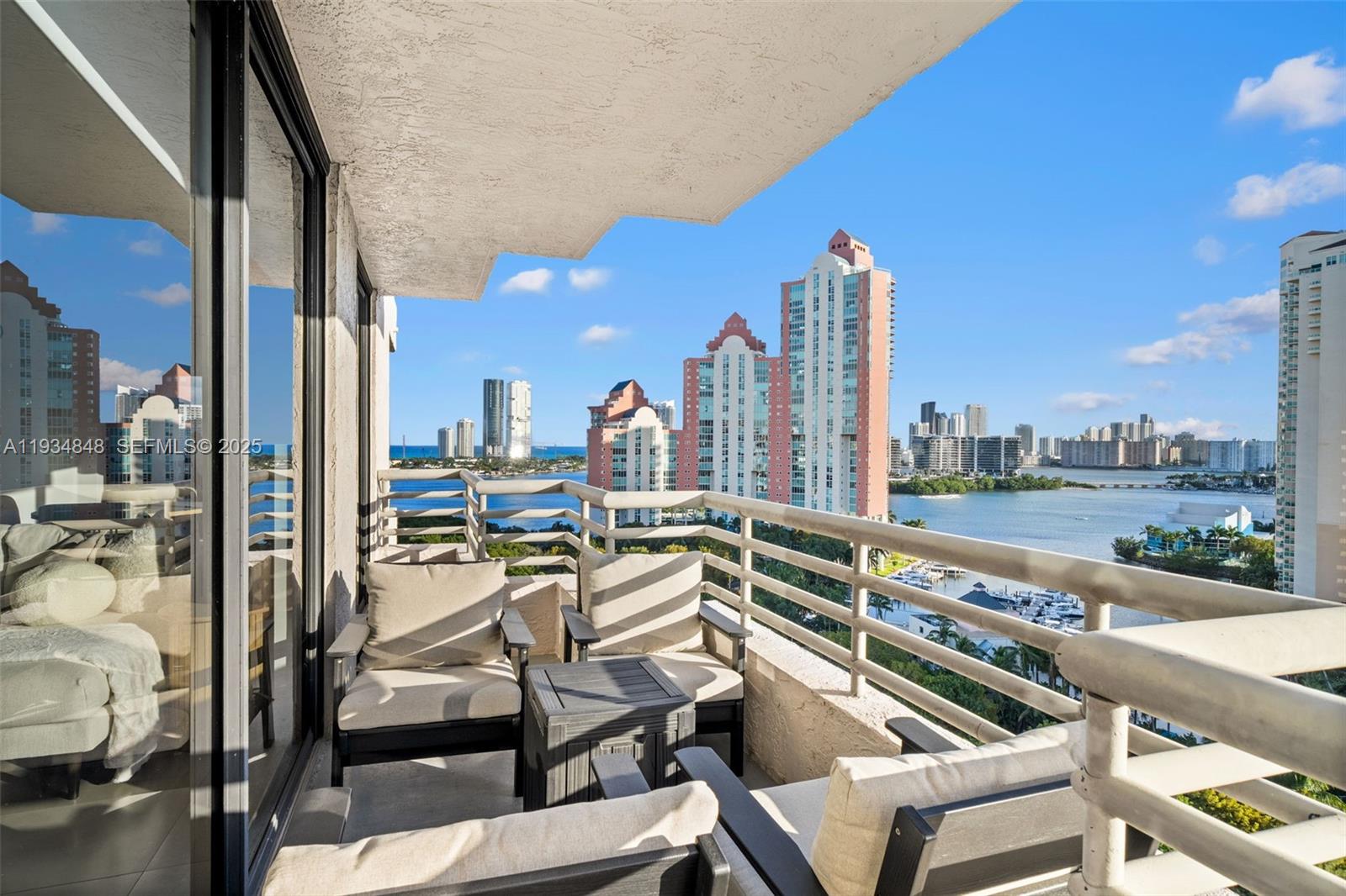 3300 NE 191st St # 1813