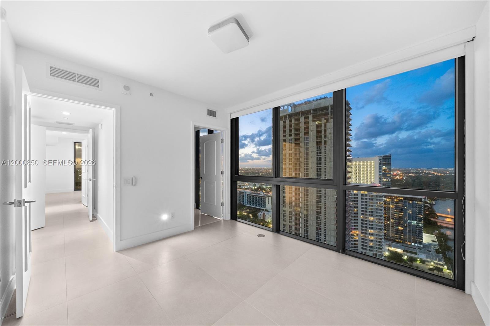 3131 NE 7th Ave # 3306