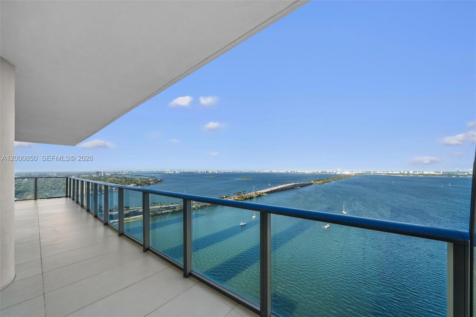 3131 NE 7th Ave # 3306