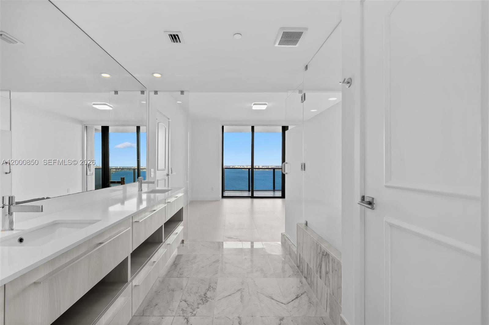 3131 NE 7th Ave # 3306