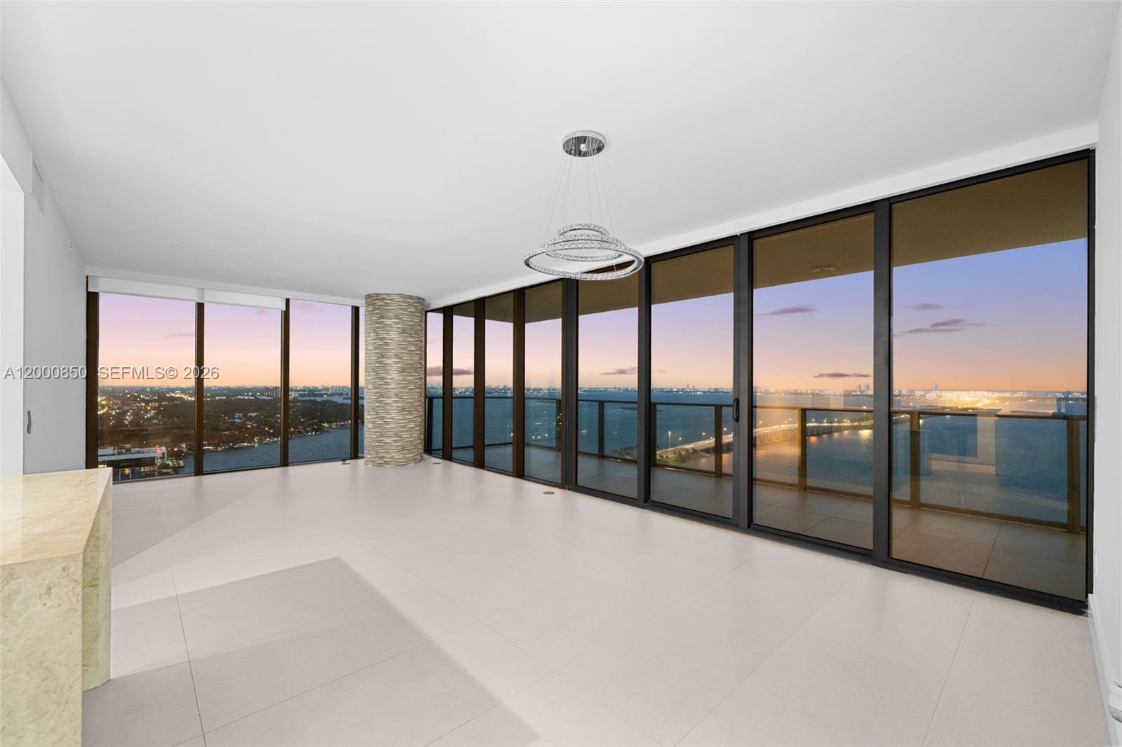 3131 NE 7th Ave # 3306