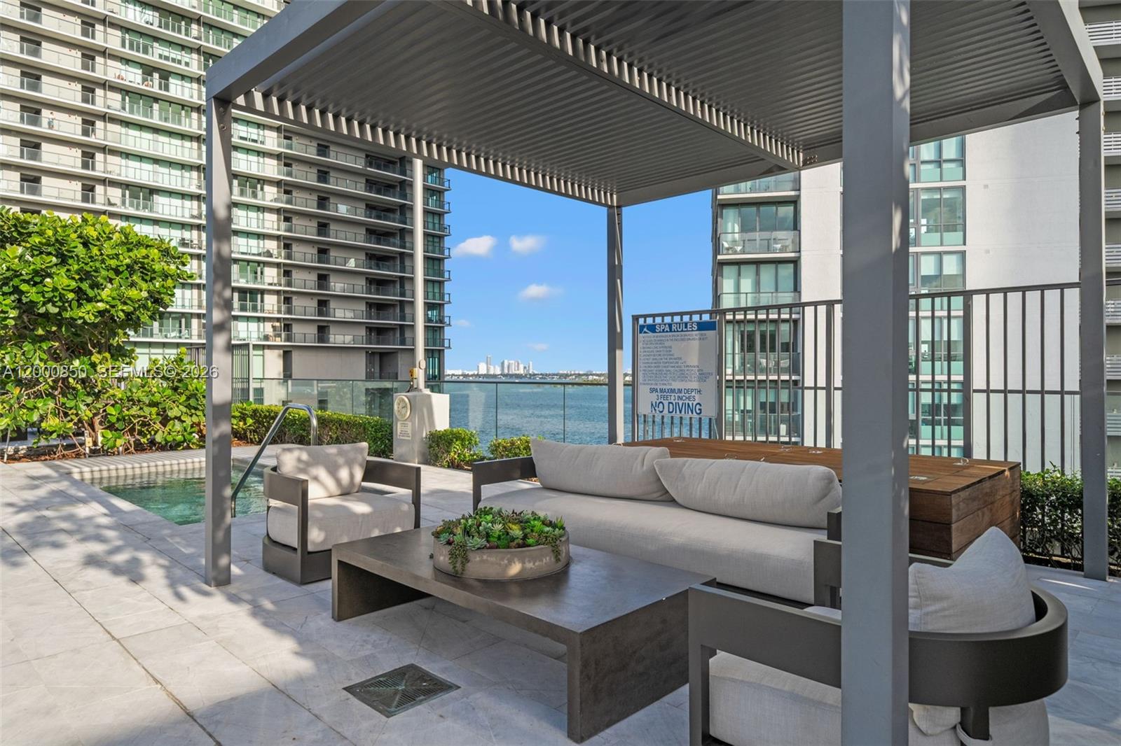 3131 NE 7th Ave # 3306