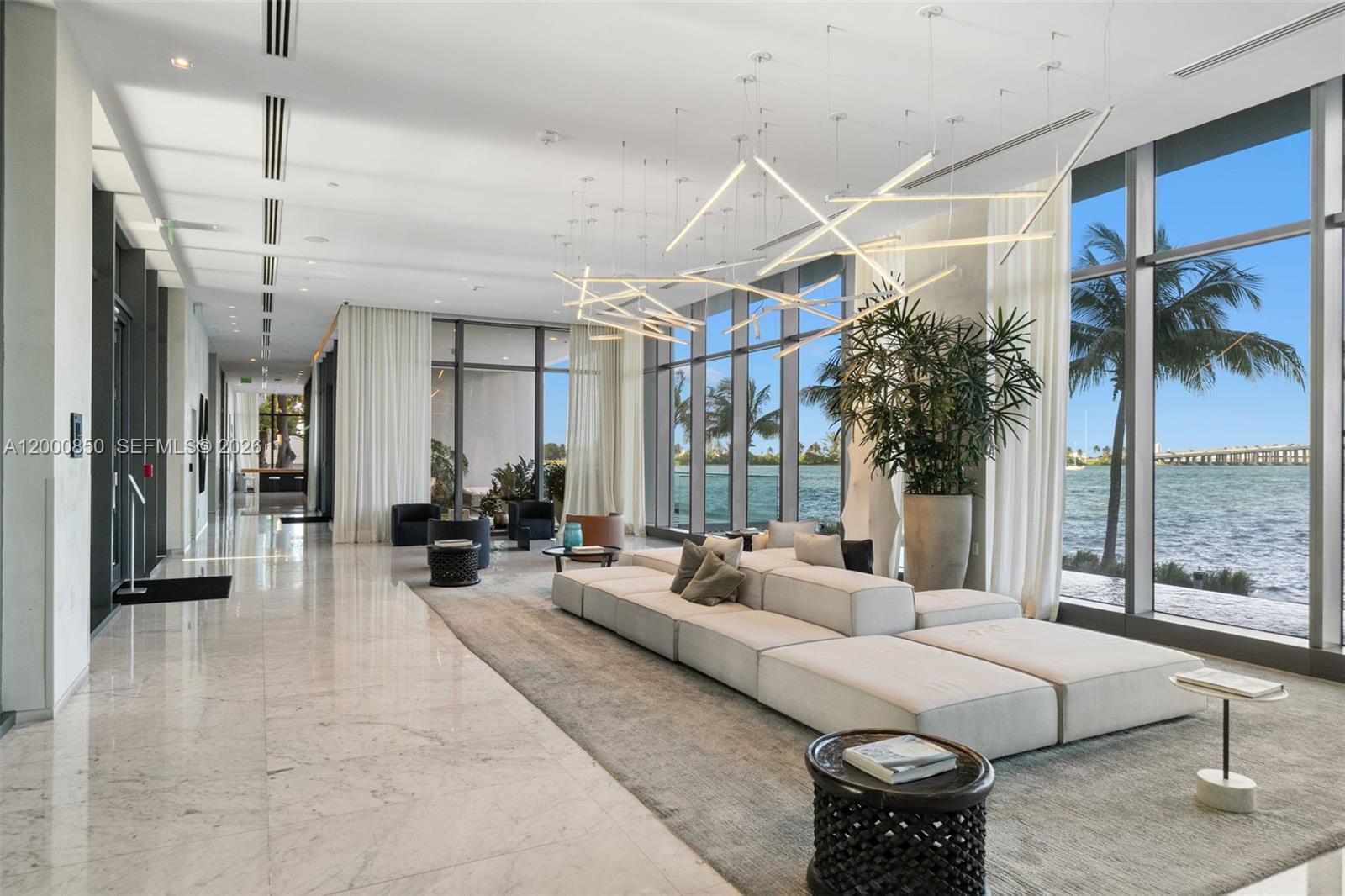 3131 NE 7th Ave # 3306