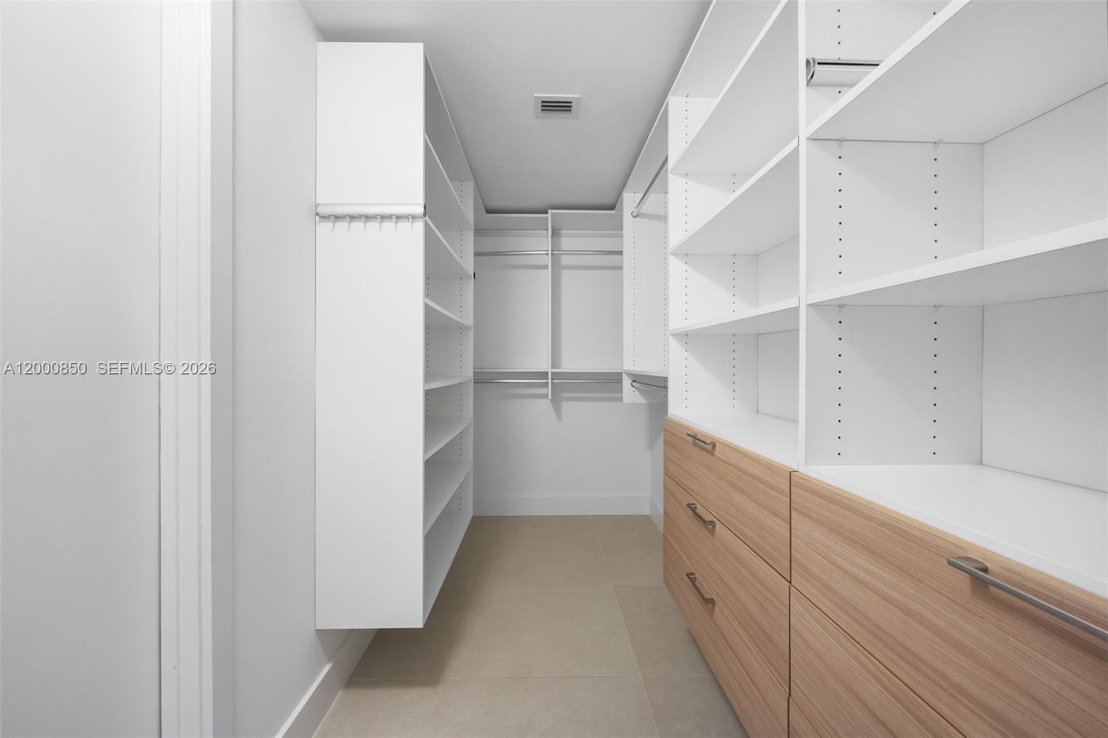 3131 NE 7th Ave # 3306