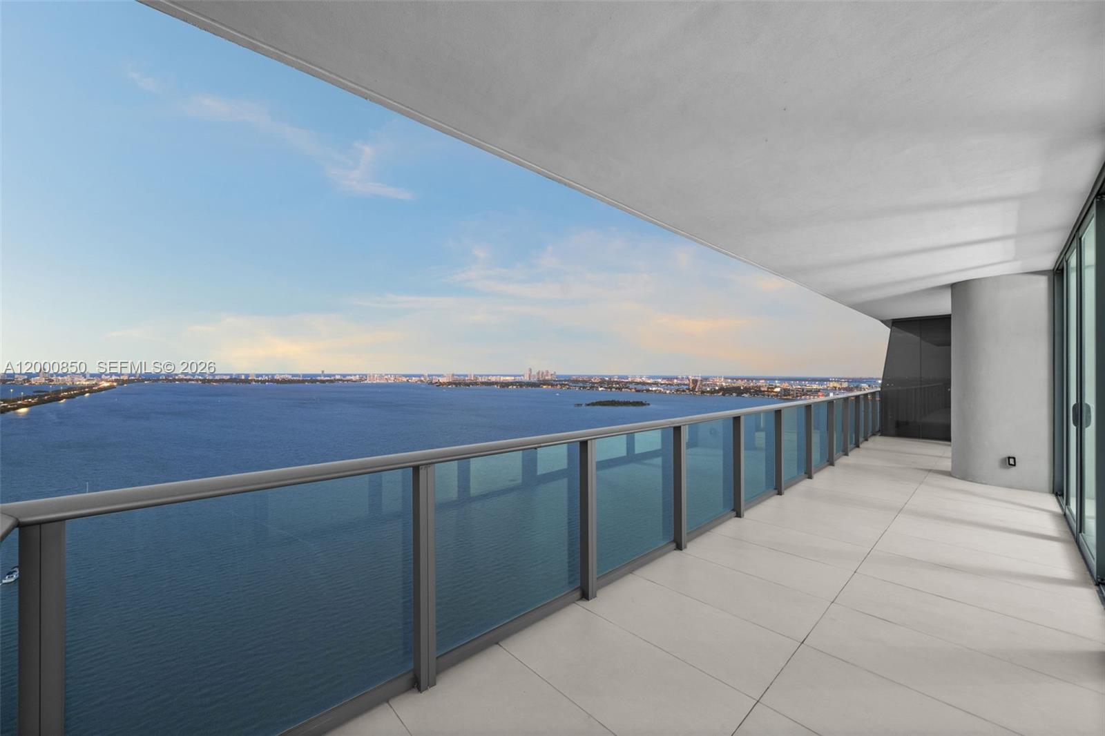 3131 NE 7th Ave # 3306