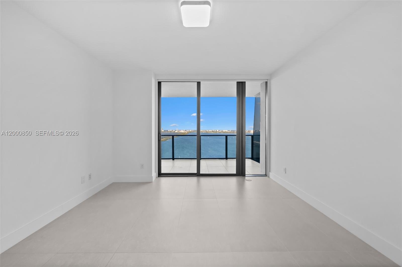 3131 NE 7th Ave # 3306