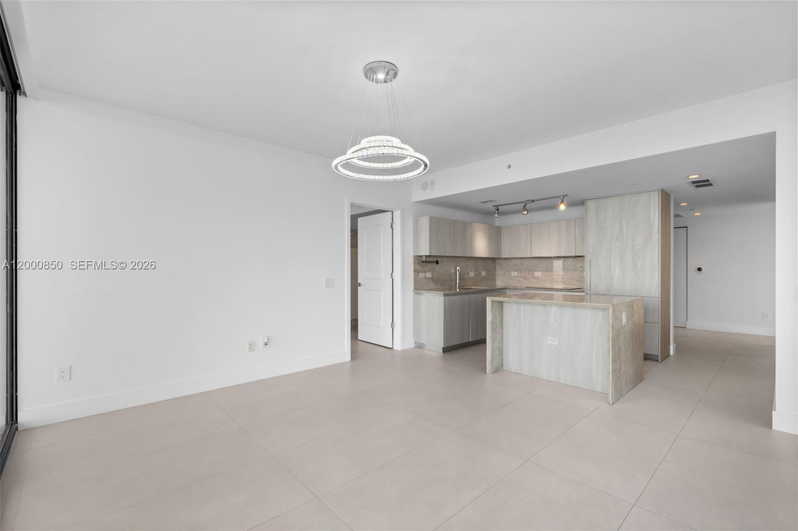 3131 NE 7th Ave # 3306