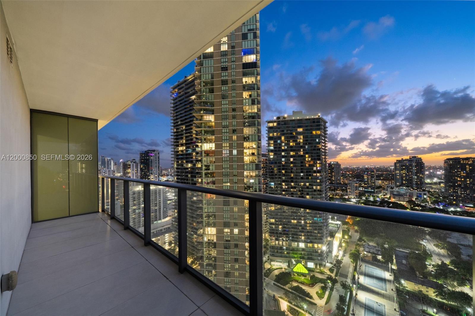 3131 NE 7th Ave # 3306