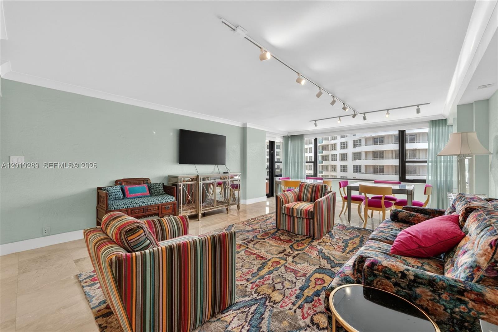 5225 Collins Ave # 1519