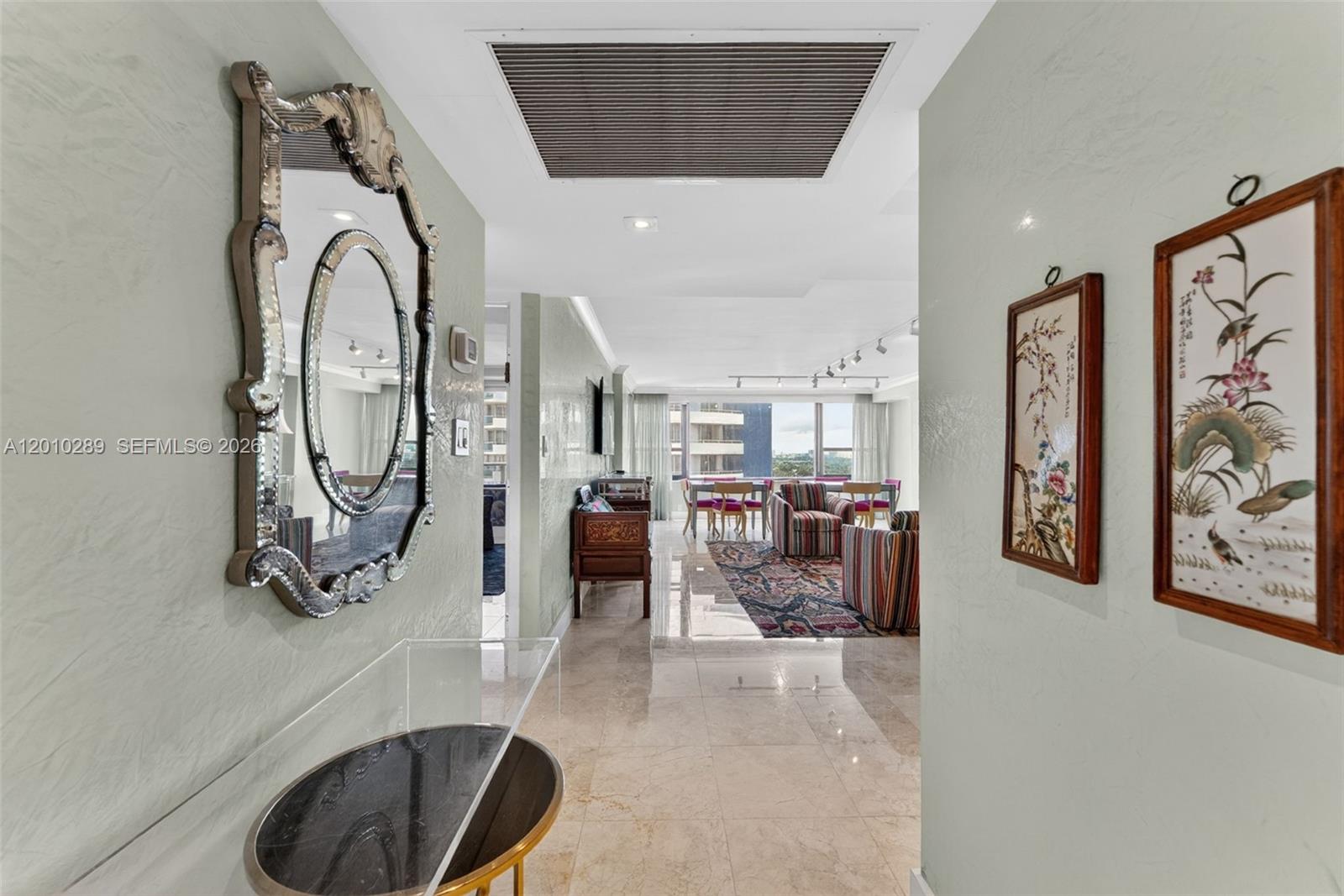 5225 Collins Ave # 1519