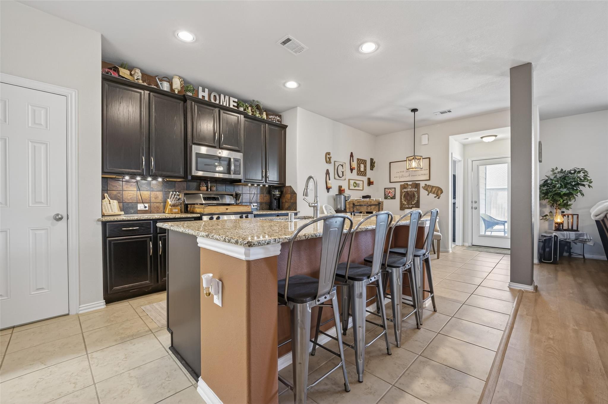 8219 Summer Lake Pass Lane