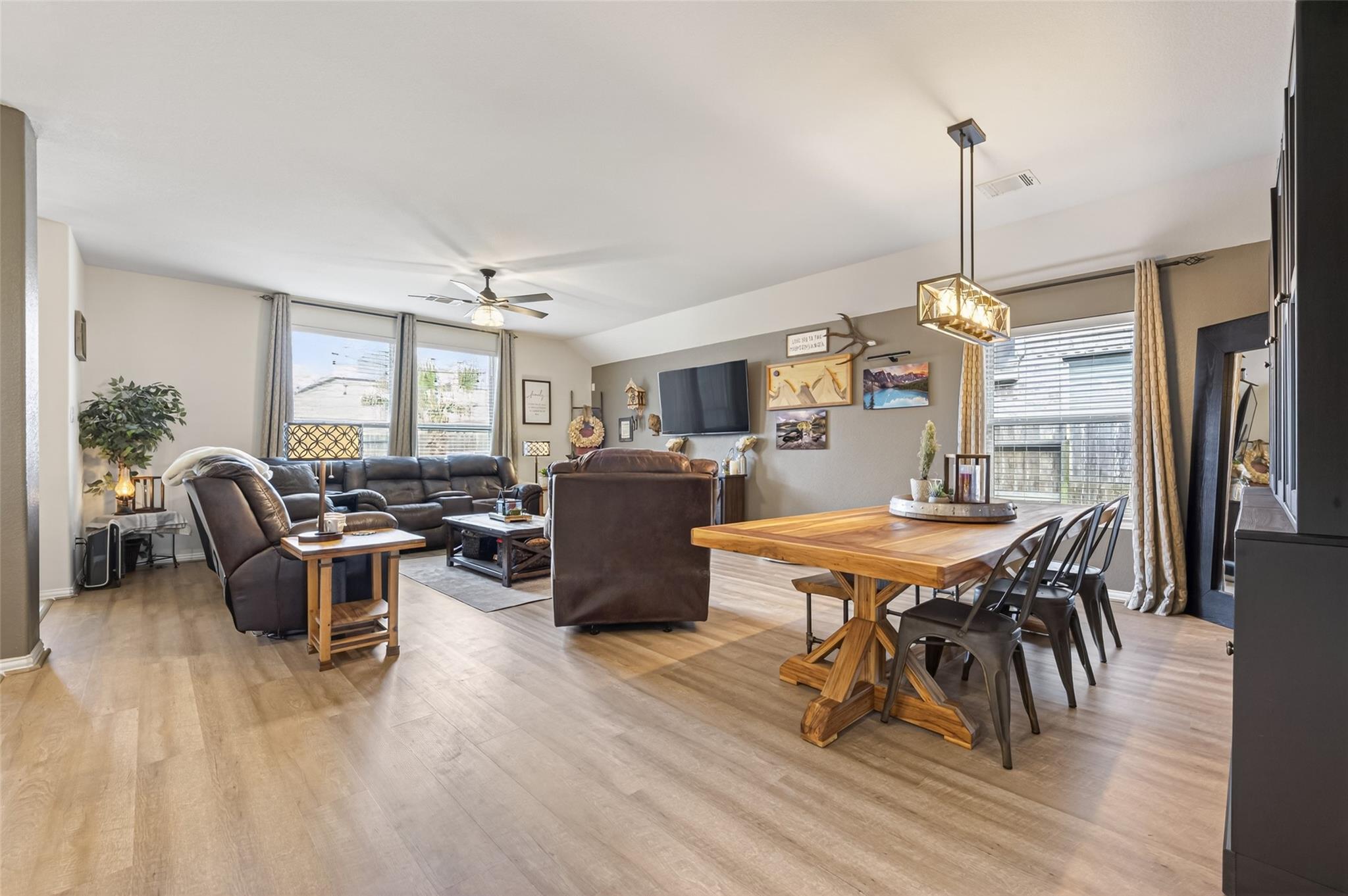 8219 Summer Lake Pass Lane