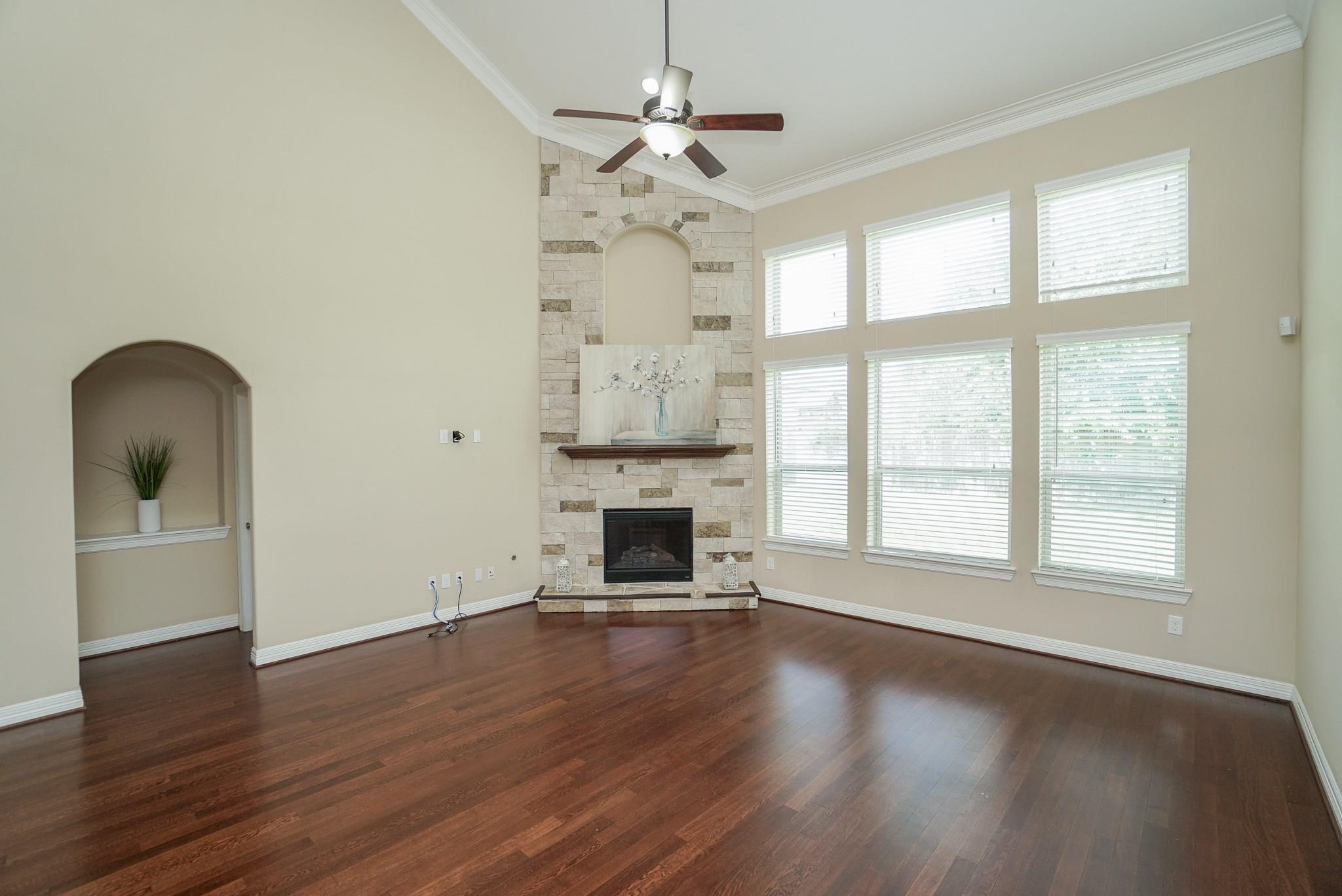 3434 Norwich Gardens Lane