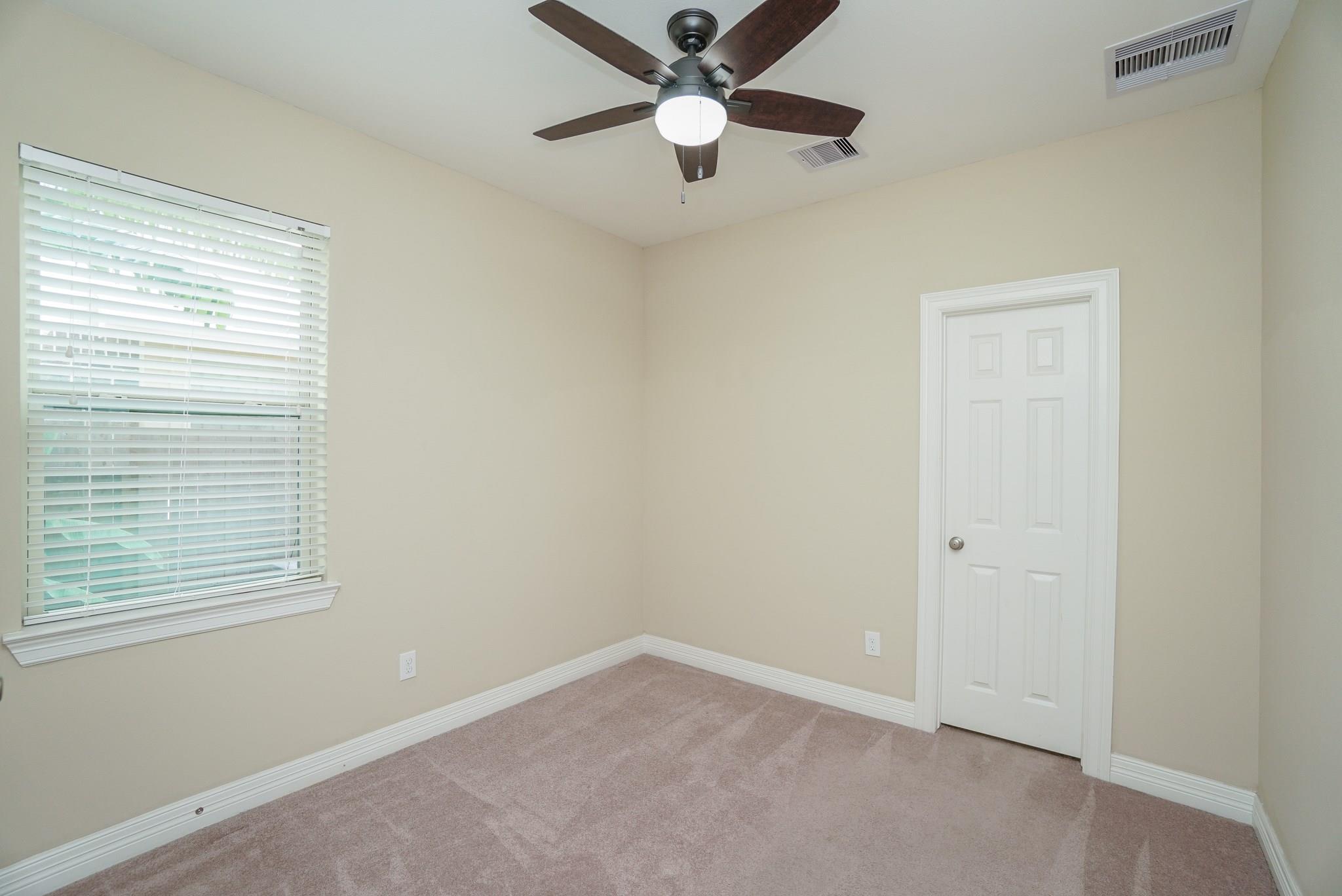 3434 Norwich Gardens Lane