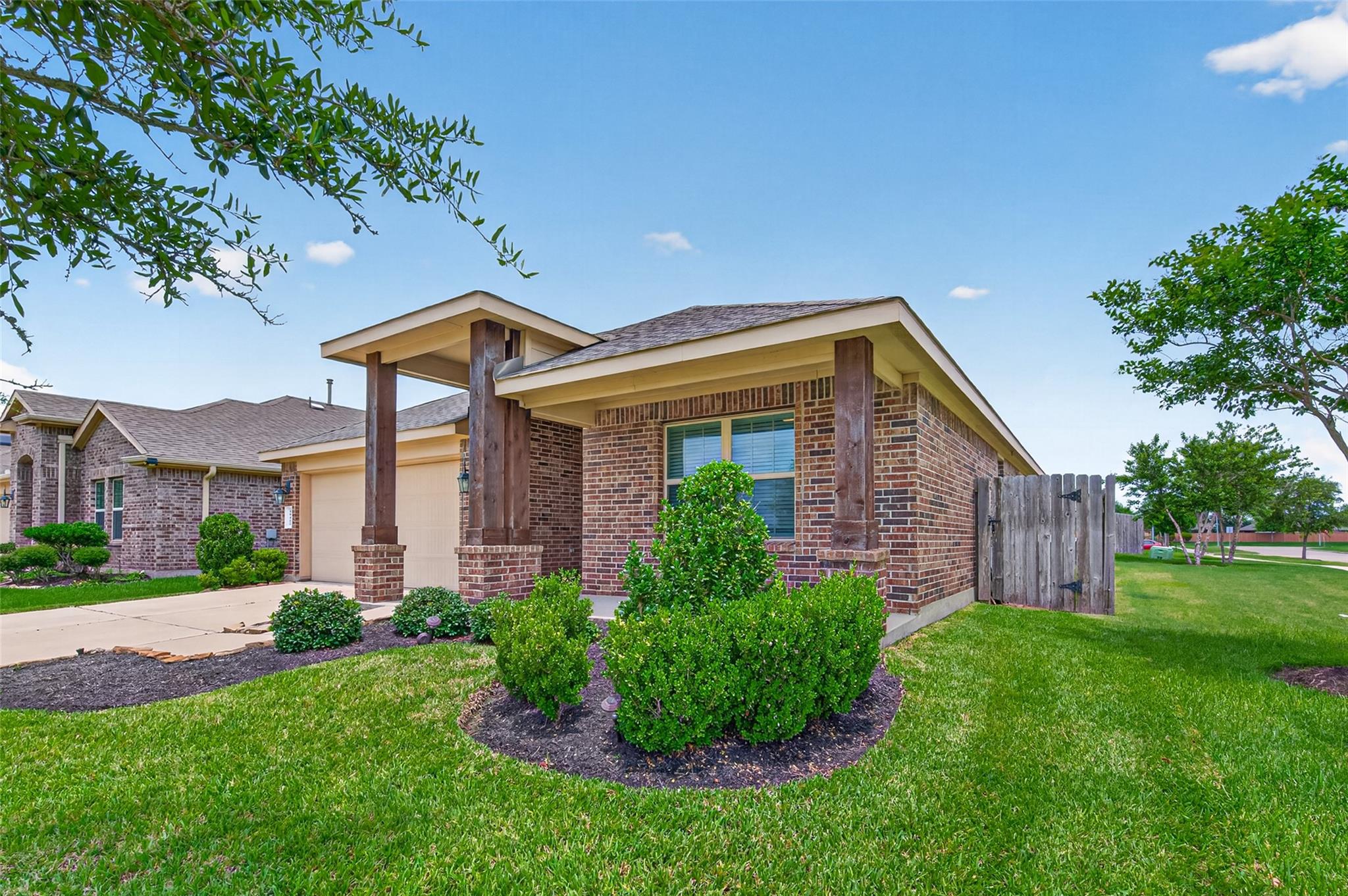 18402 Pelham Hollow Trail