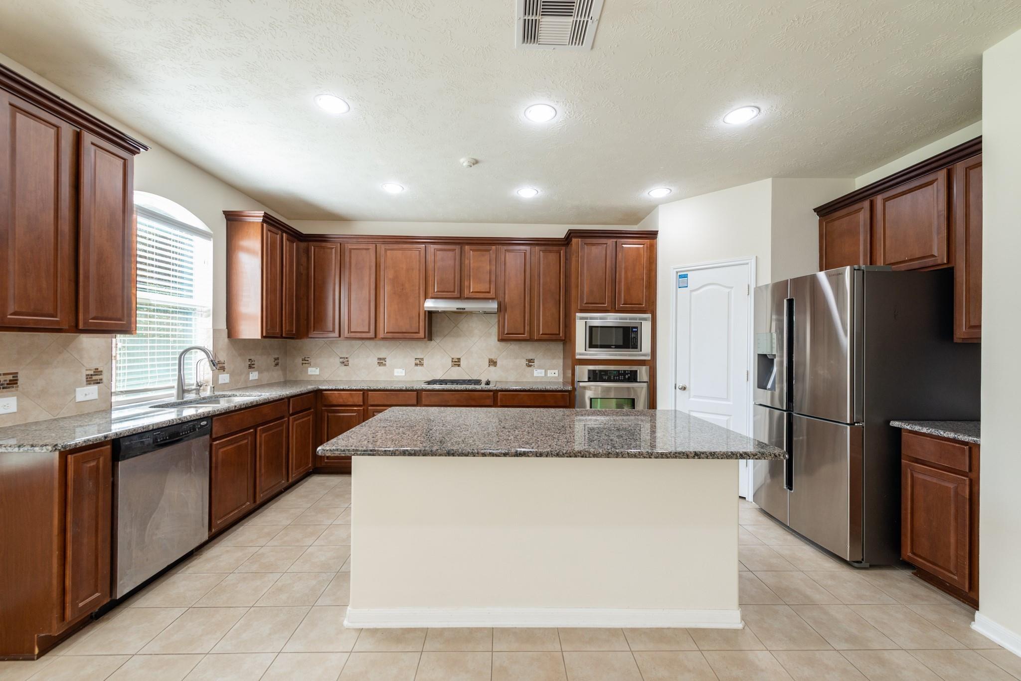 6402 Addlestone Ridge Lane