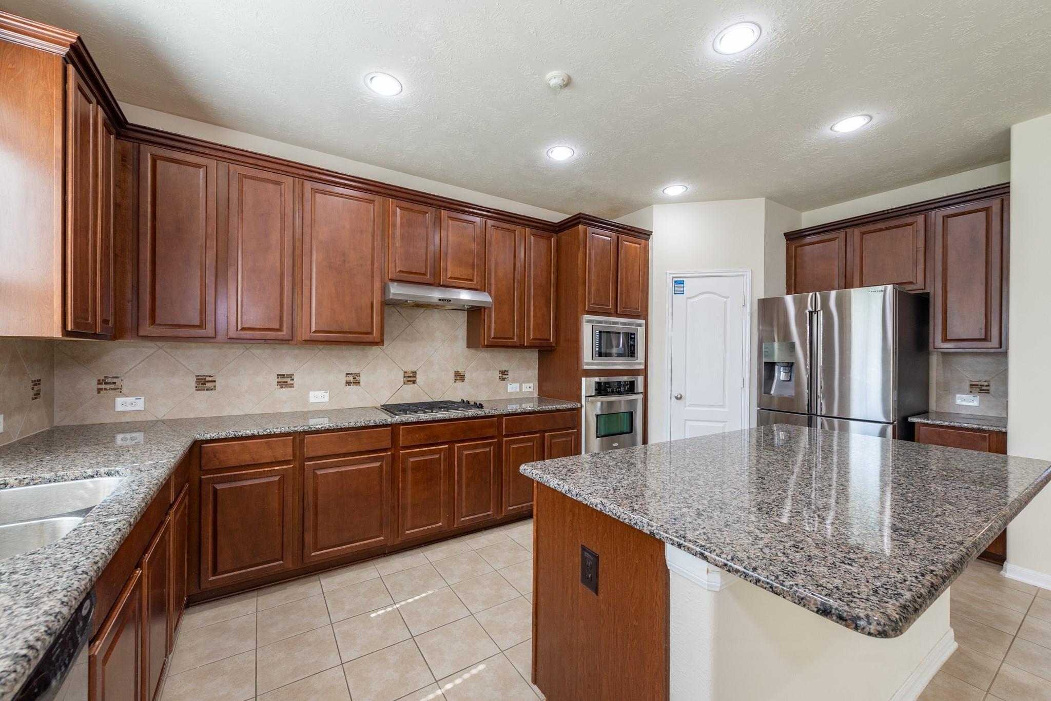 6402 Addlestone Ridge Lane
