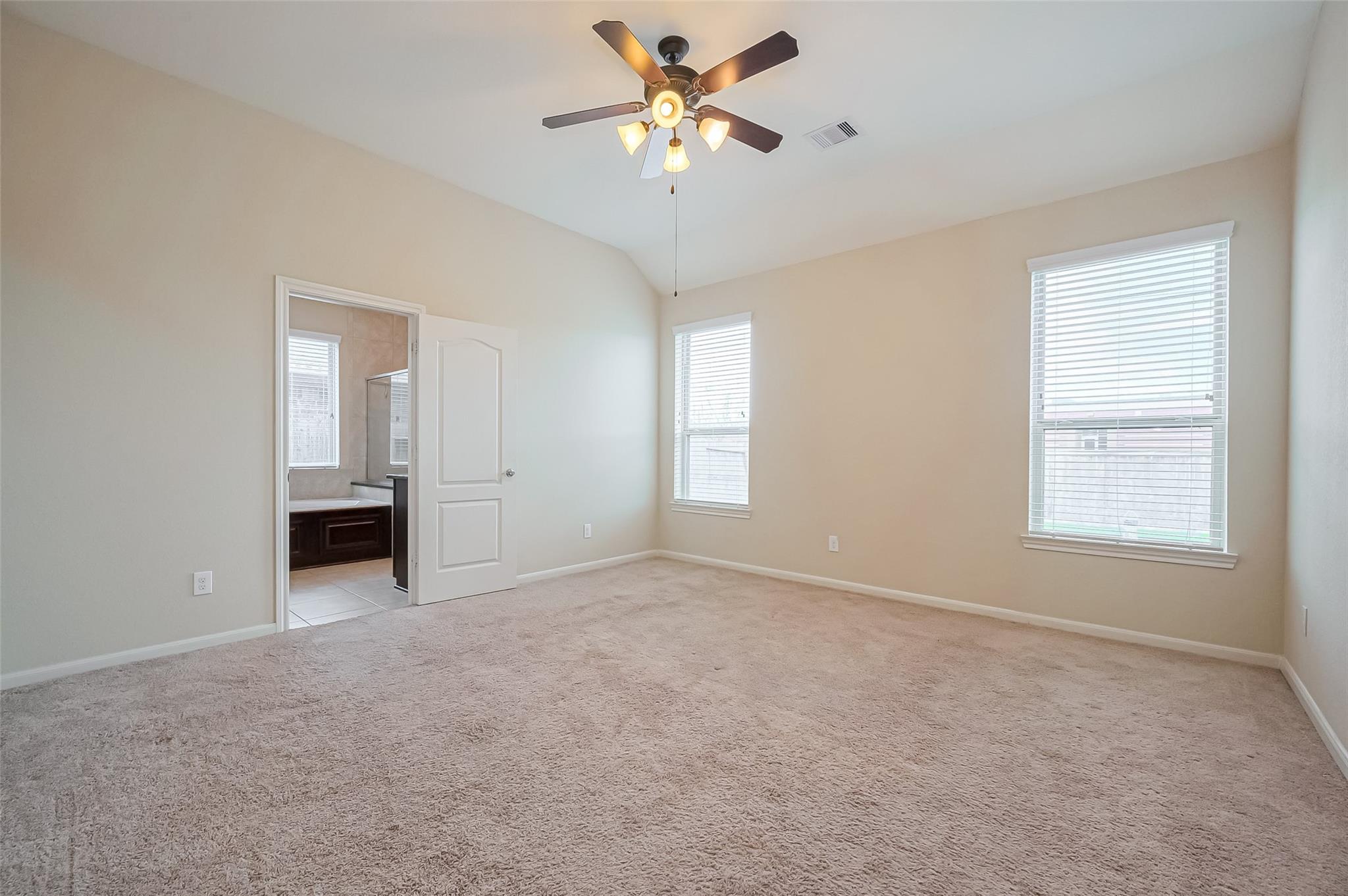 19330 N Cottonwood Green Lane