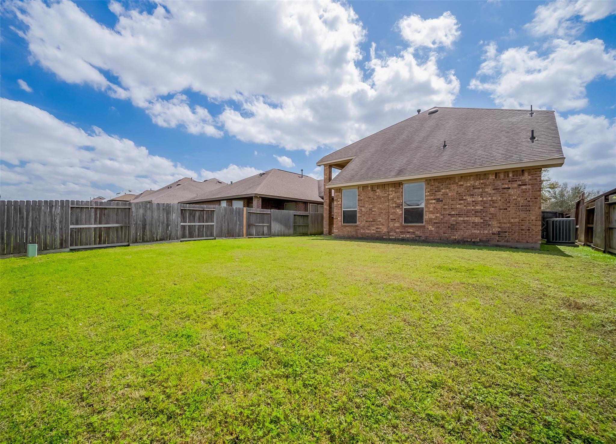 19330 N Cottonwood Green Lane