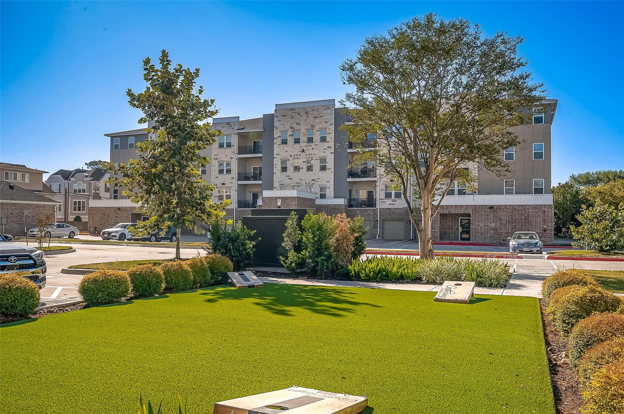 6804 Westview Drive # 1402