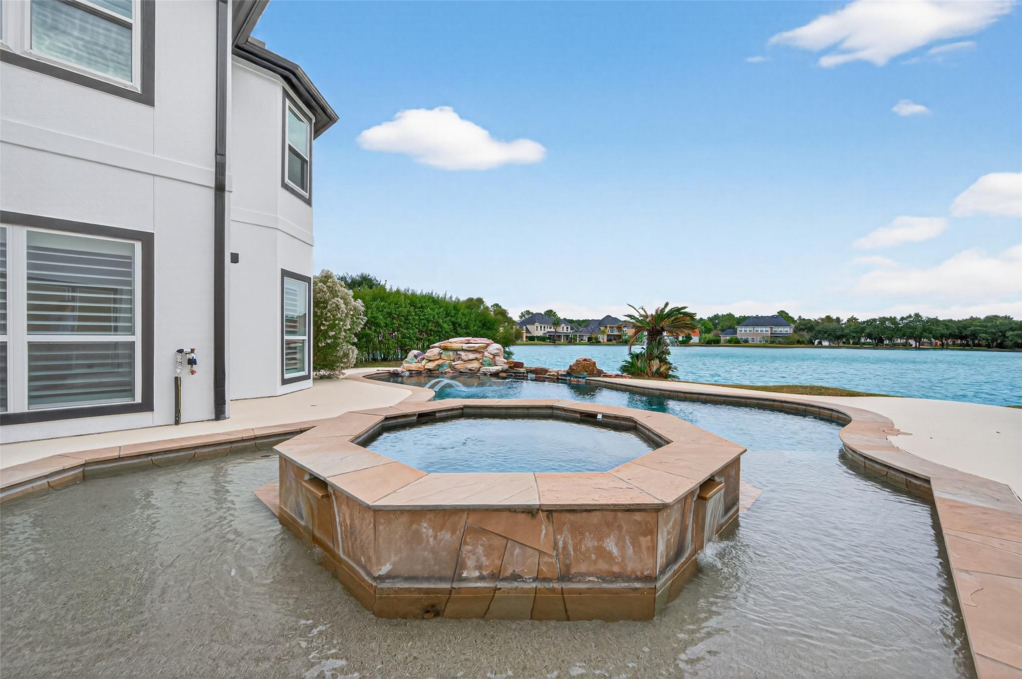 2019 Bendstone Circle