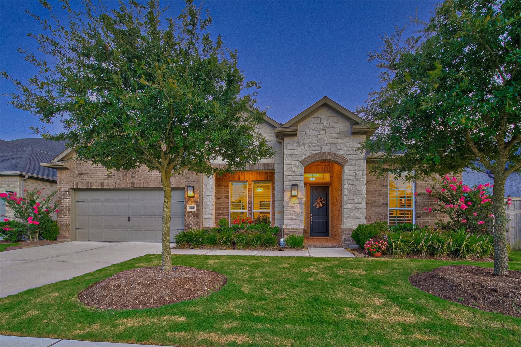 28913 Autumn Shore Drive