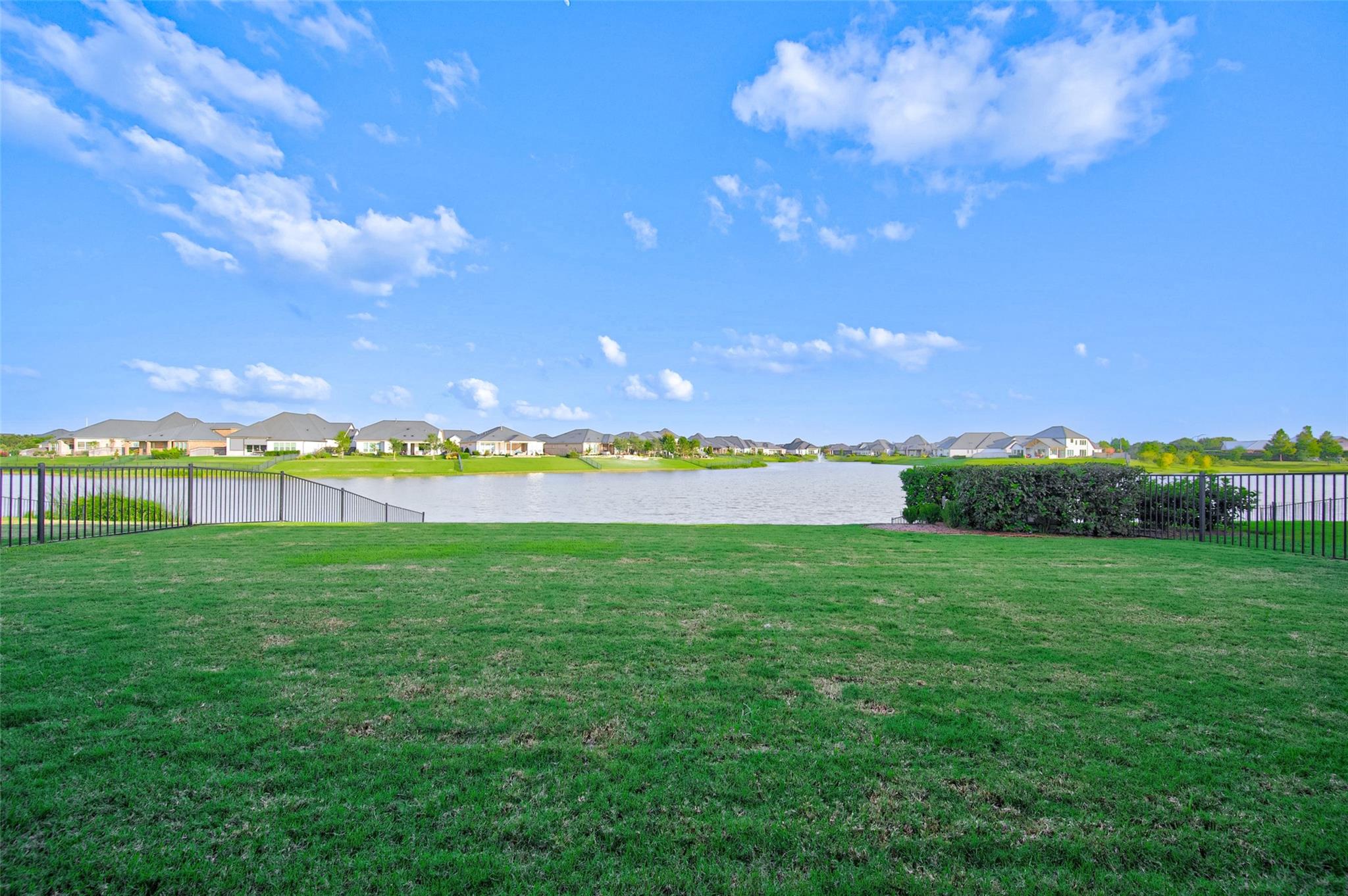 28913 Autumn Shore Drive