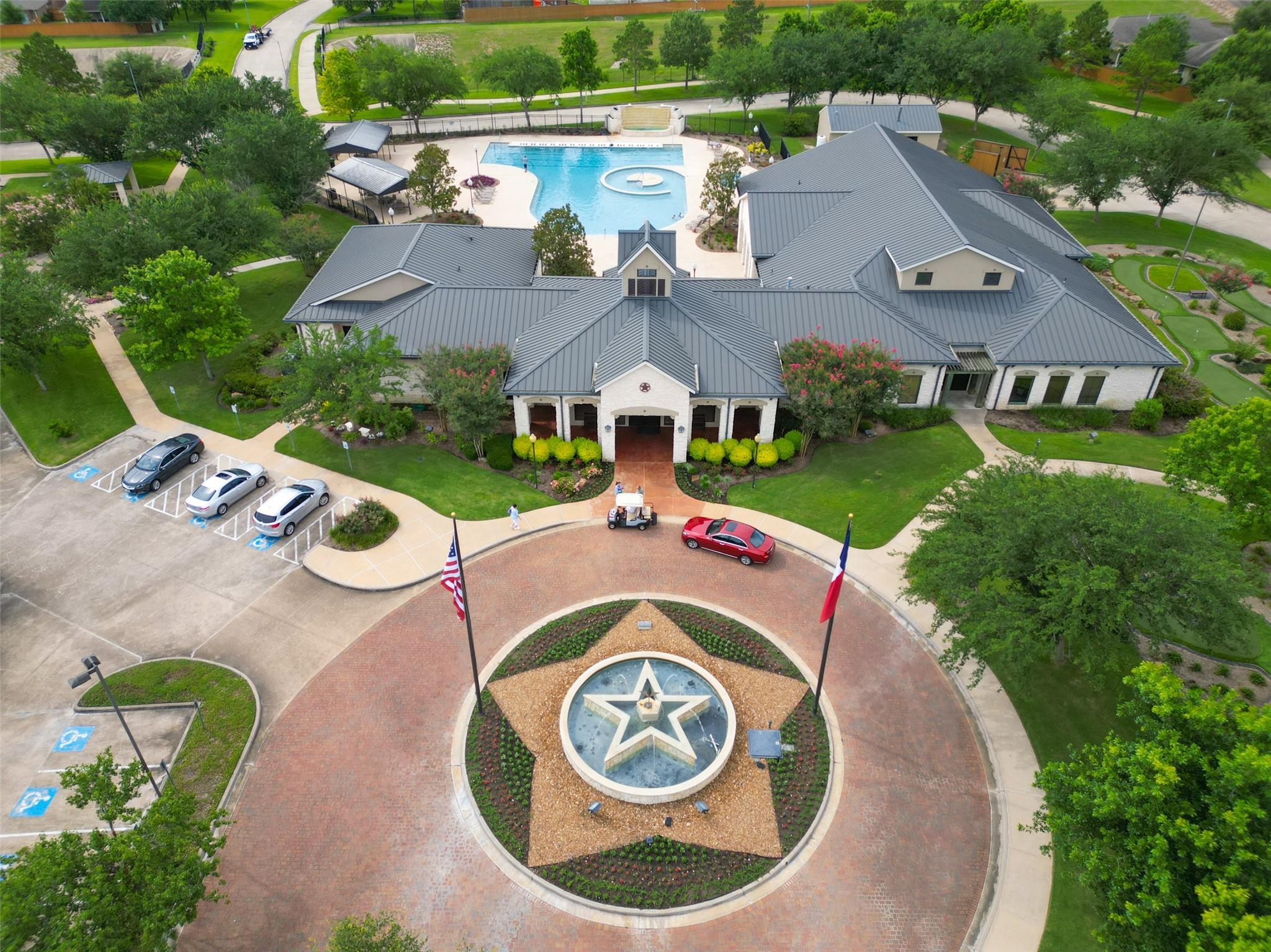 5306 Thorngate Court