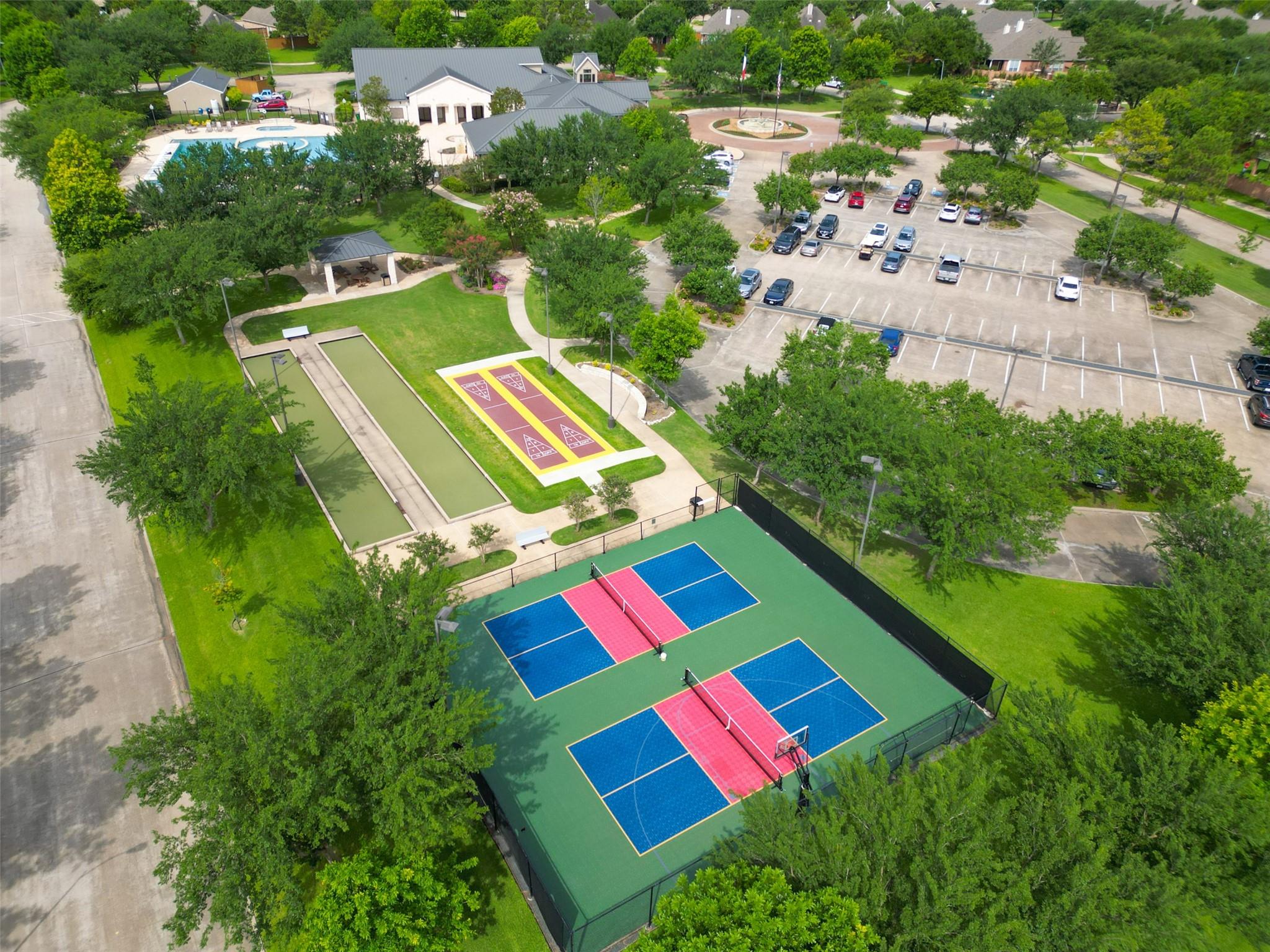 5306 Thorngate Court