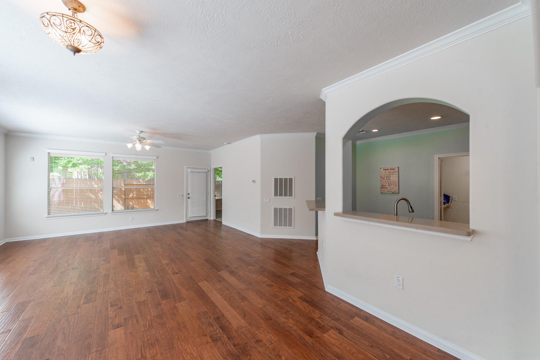 5306 Thorngate Court