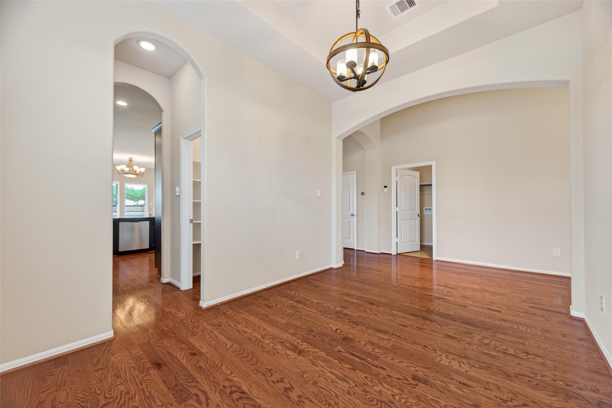 3703 Daintree Park Drive