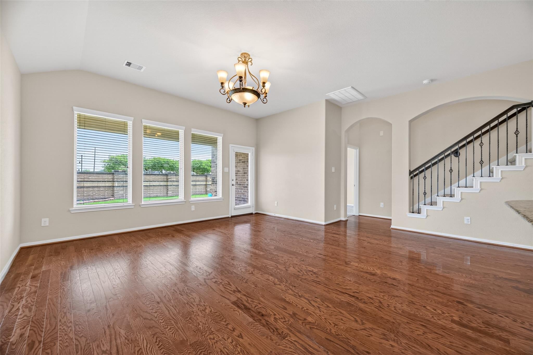 3703 Daintree Park Drive