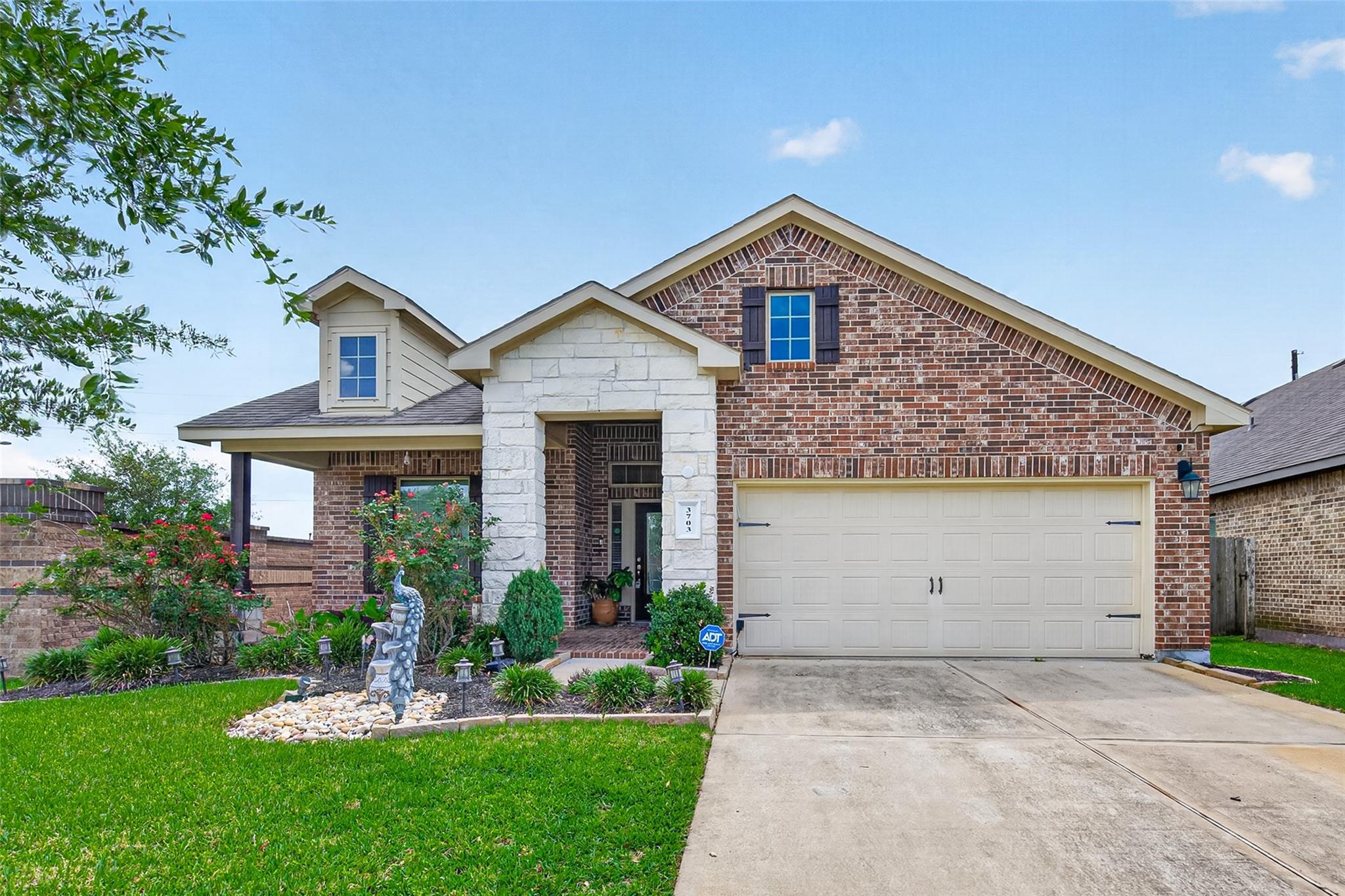 3703 Daintree Park Drive