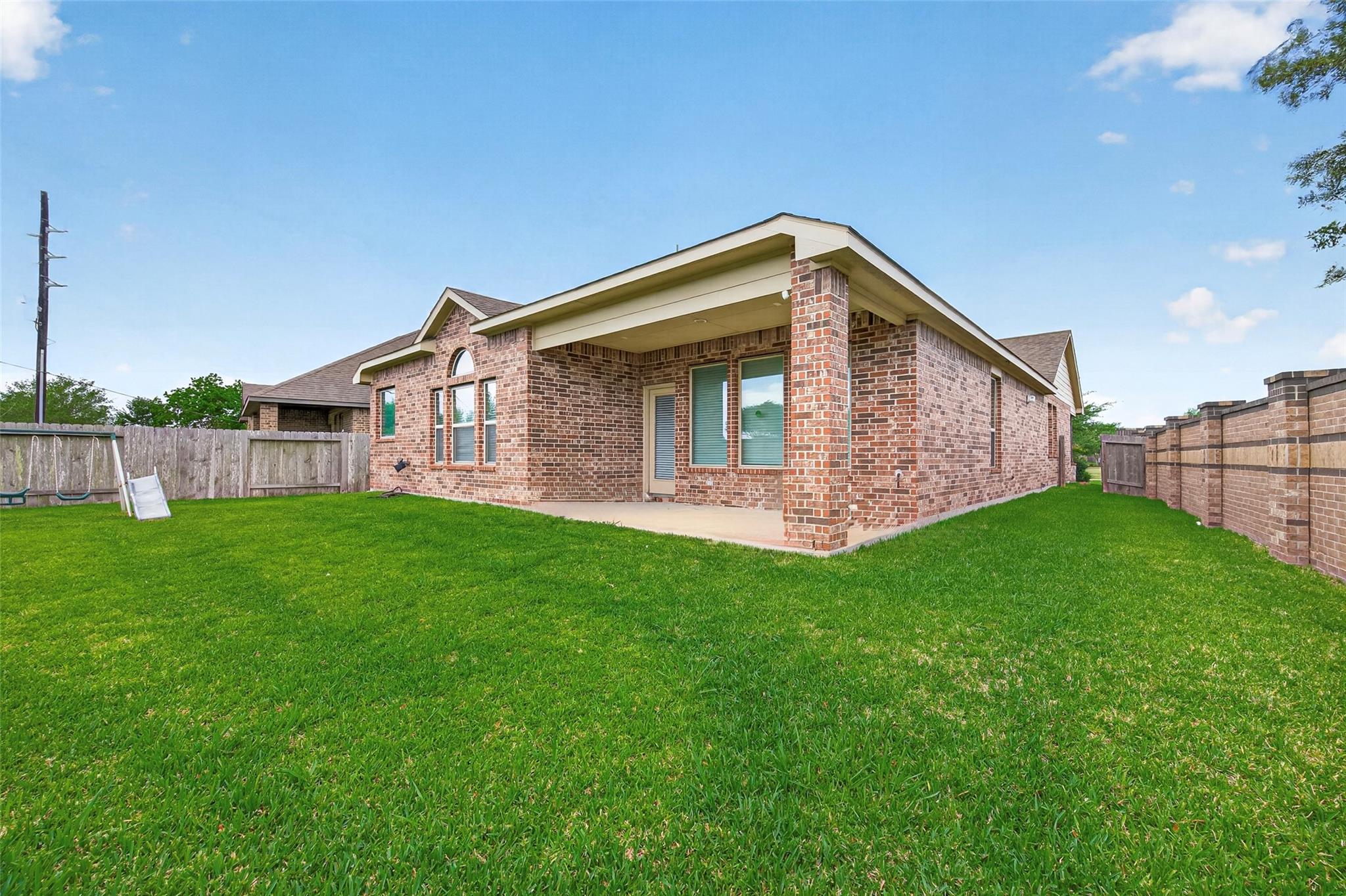 3703 Daintree Park Drive