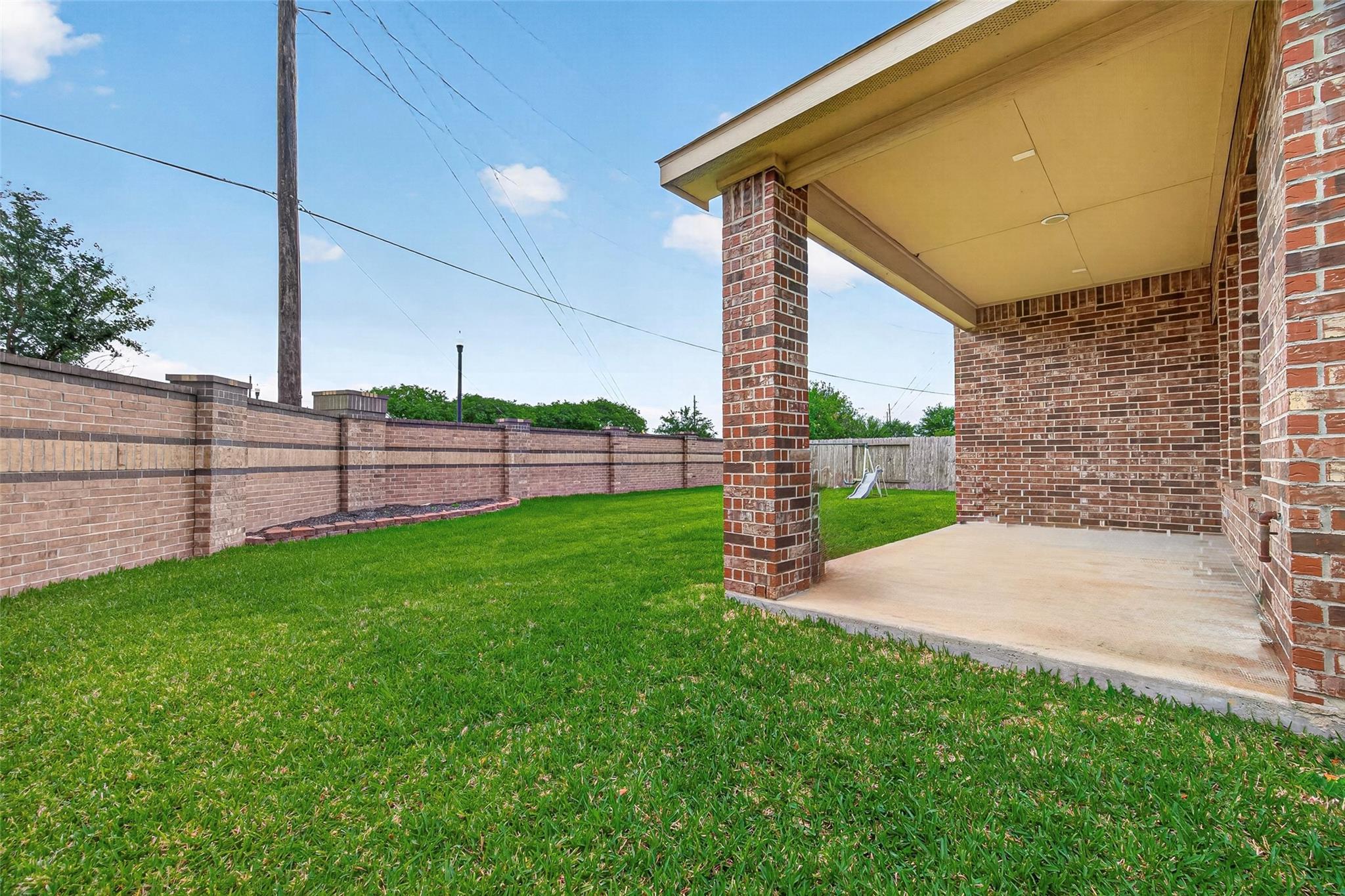 3703 Daintree Park Drive