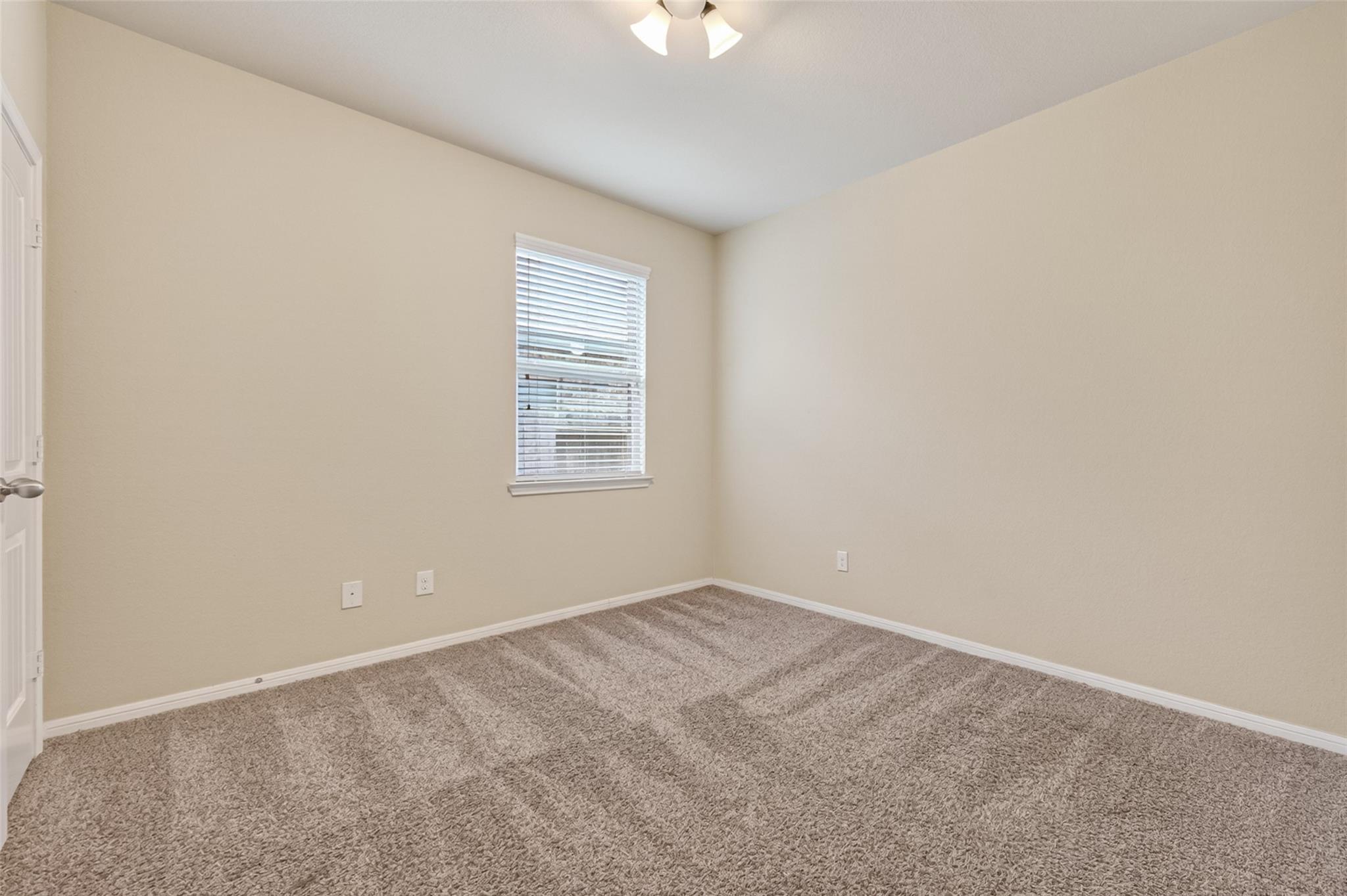 3703 Daintree Park Drive