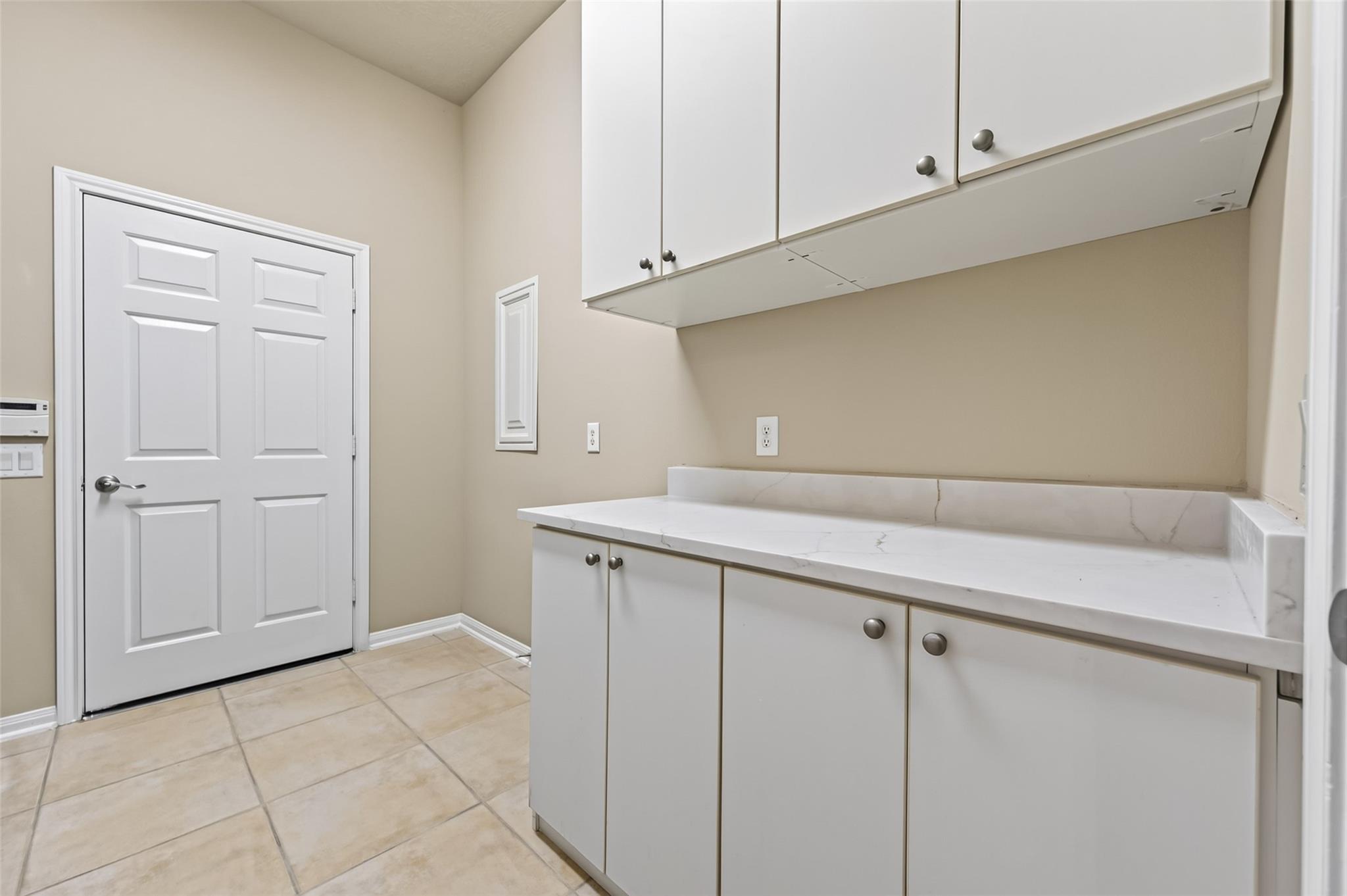 25107 Derbybrook Court