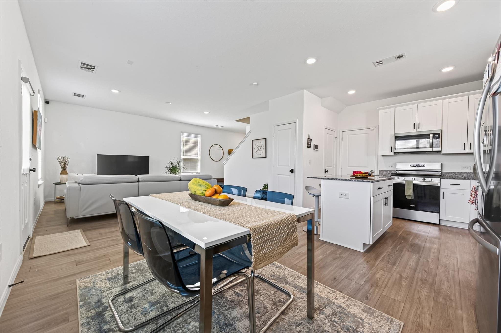 17850 Juneberry Seed Street