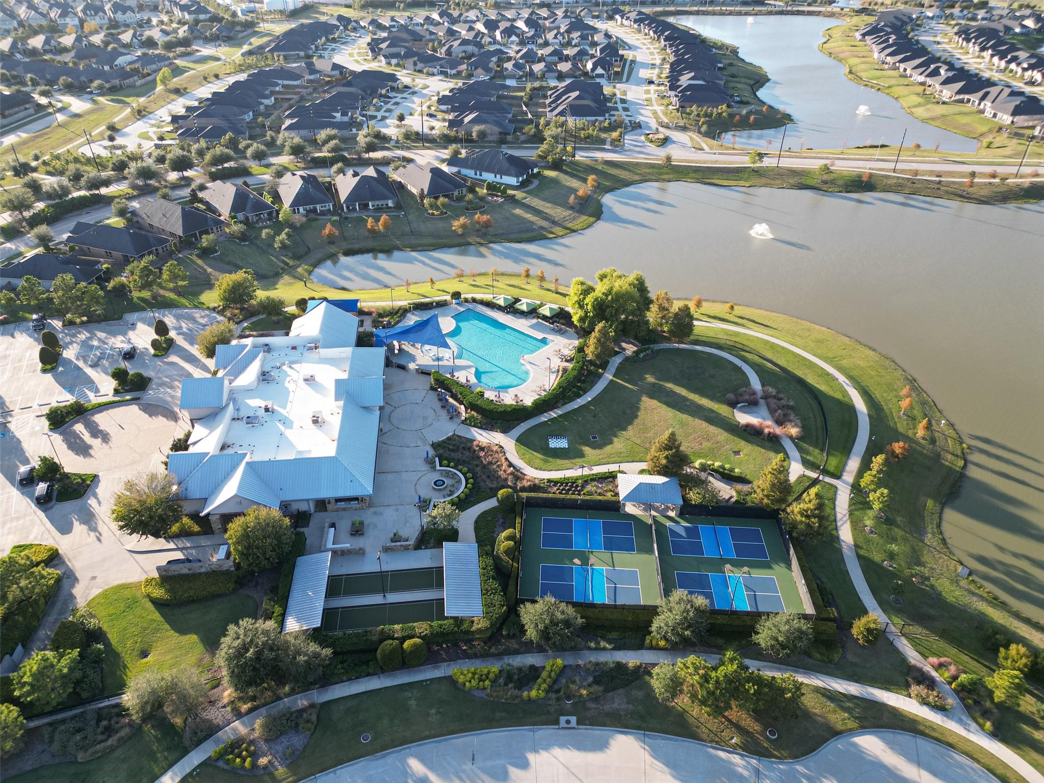 28939 Shady Grove Lane