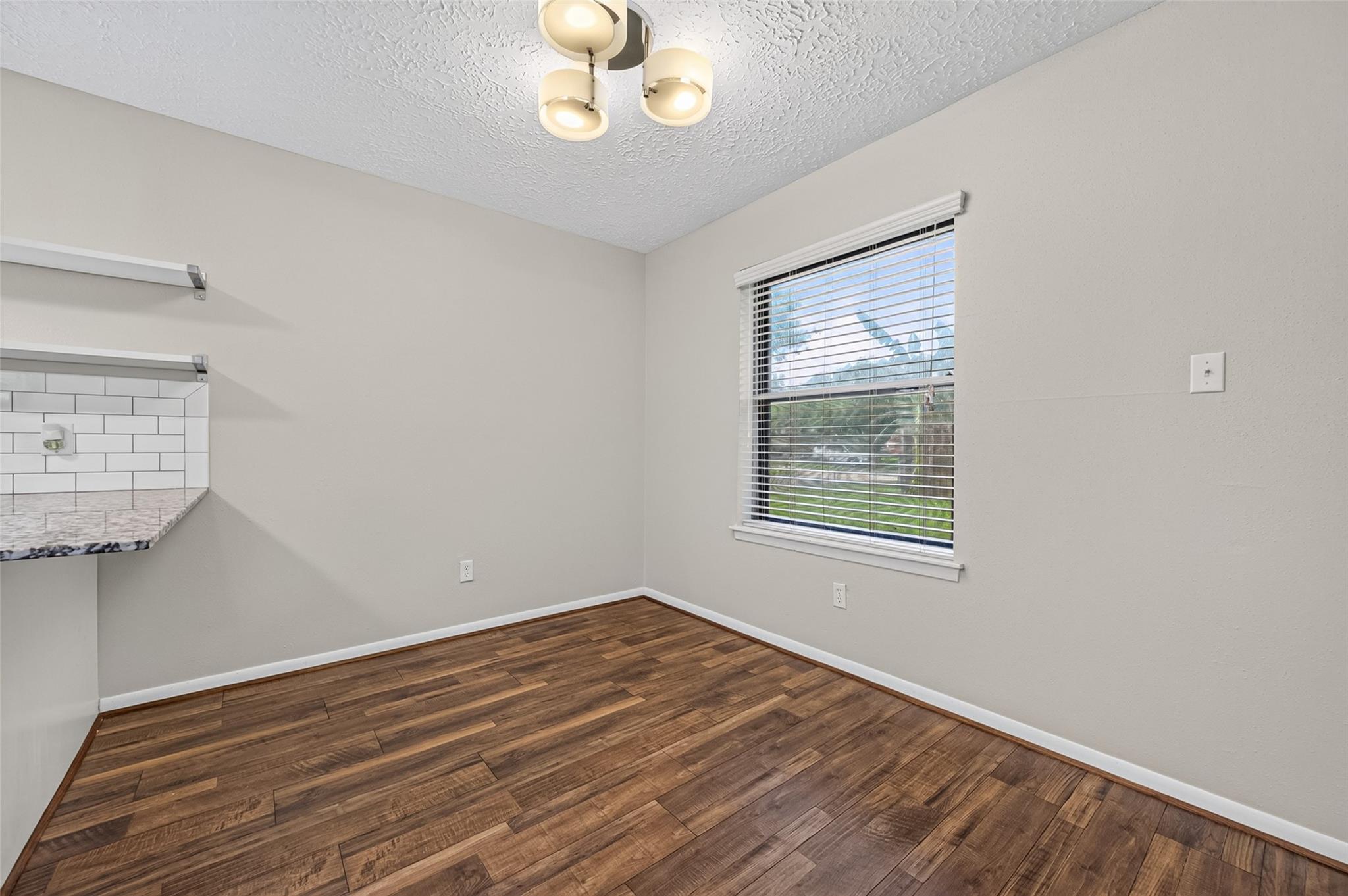 5346 King Richard Drive