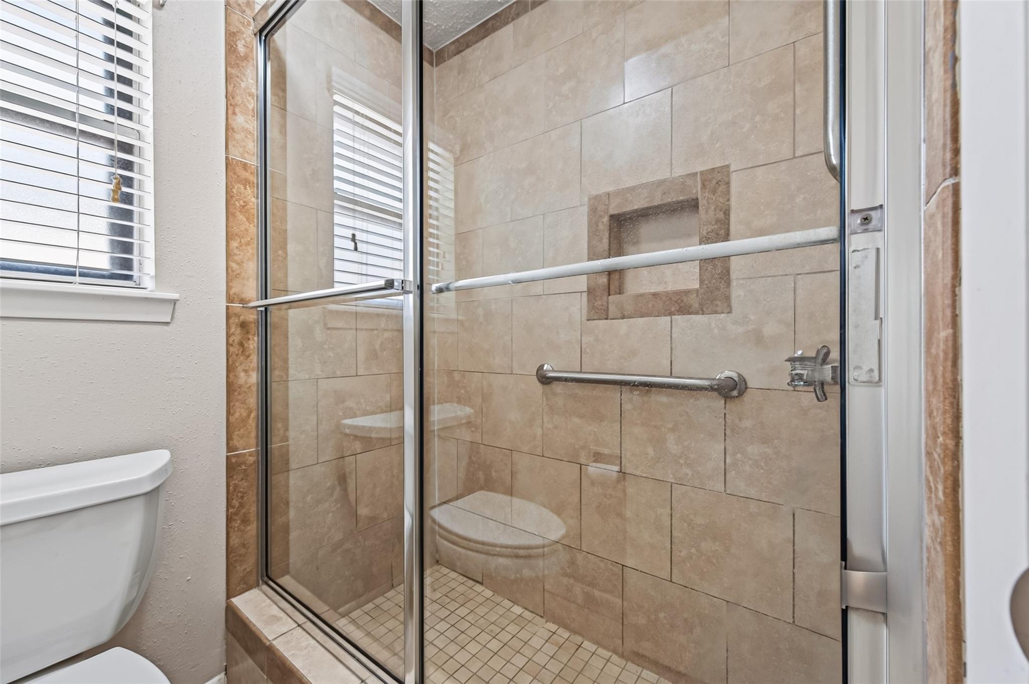 5346 King Richard Drive