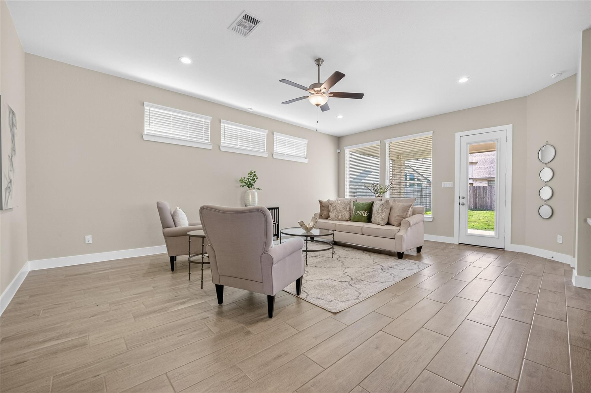 7219 Bayberry Crescent Lane