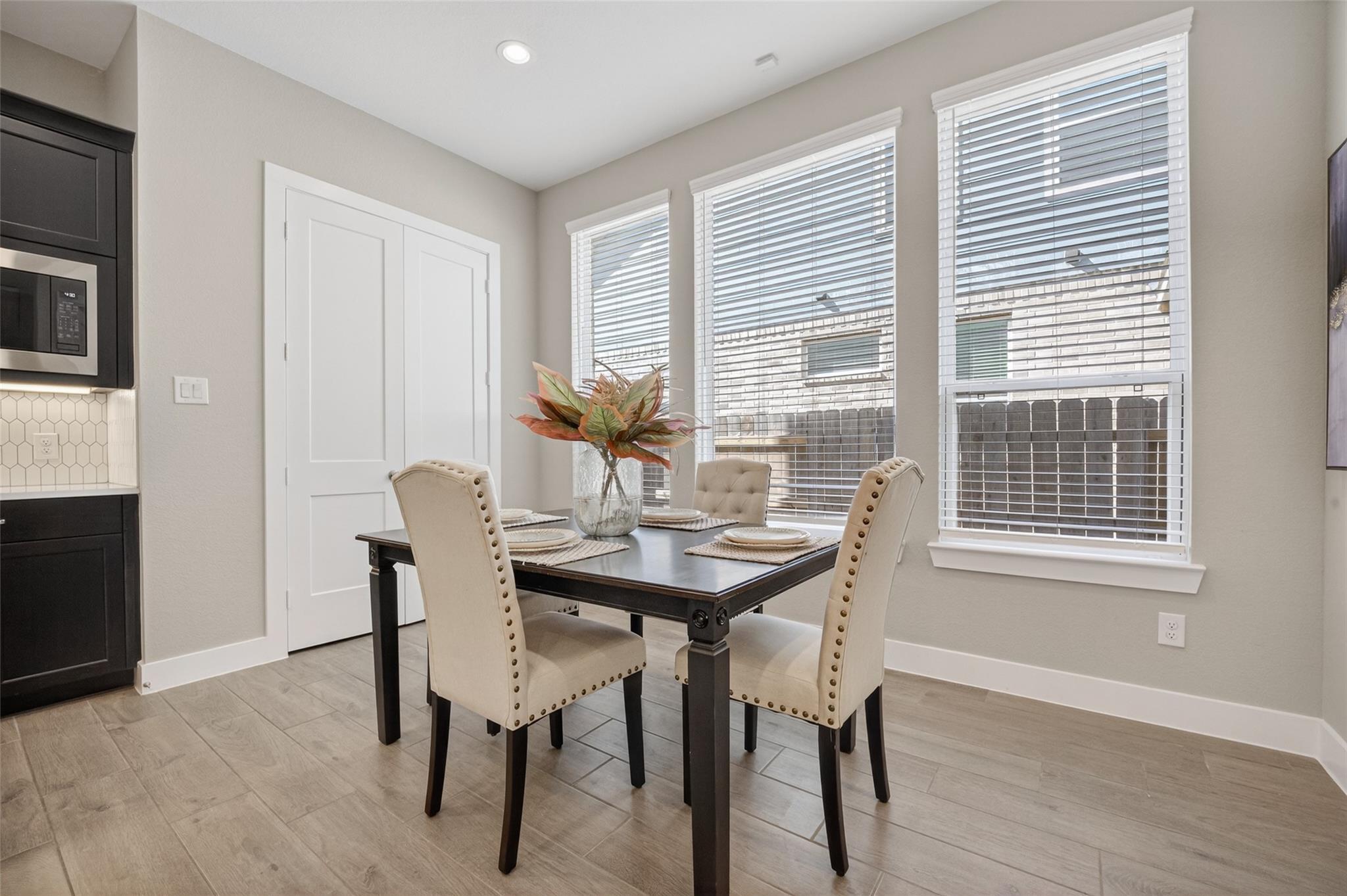 7219 Bayberry Crescent Lane