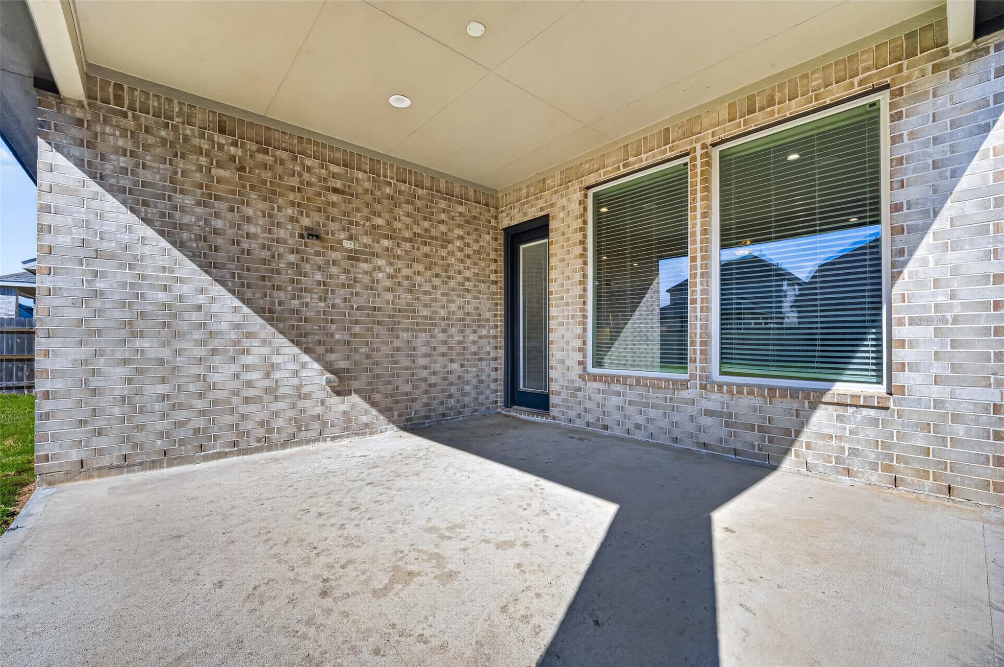 7219 Bayberry Crescent Lane