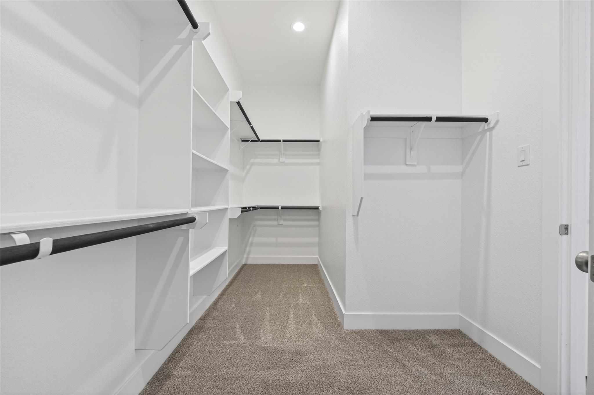 7219 Bayberry Crescent Lane