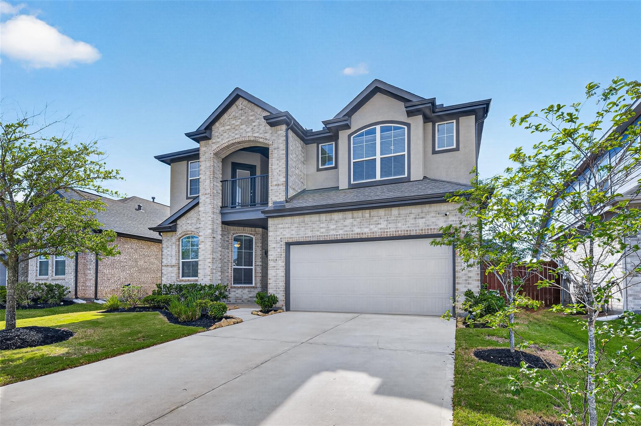 7219 Bayberry Crescent Lane